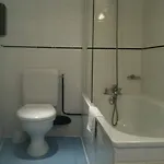 מלון Le Bourbon Centre 2*