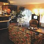 מלון Le Bourbon Centre 2*