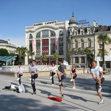 Le Bourbon Centre Отель