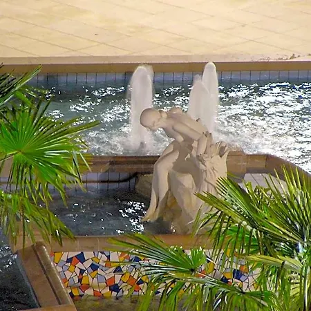 Hotel Le Bourbon Centre Pau