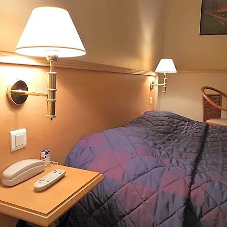 Le Bourbon Centre Hotel