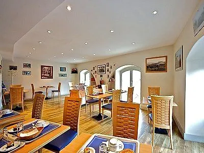 Hotel Le Bourbon Centre Pau