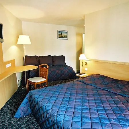 Отель Le Bourbon Centre