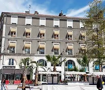 Le Bourbon Centre بو