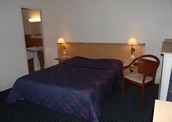 Le Bourbon Centre 2* ポー